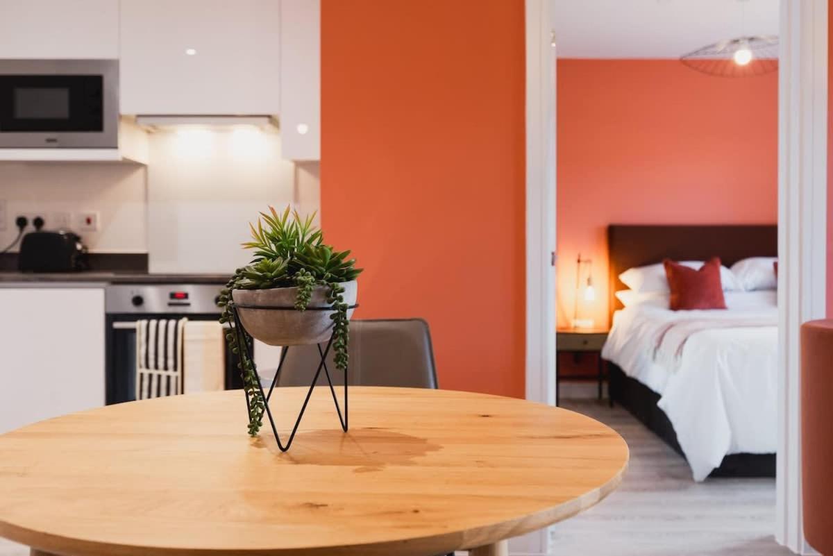 Stayzeni, Hardwick House Derby 2 Bed Apartment Екстериор снимка