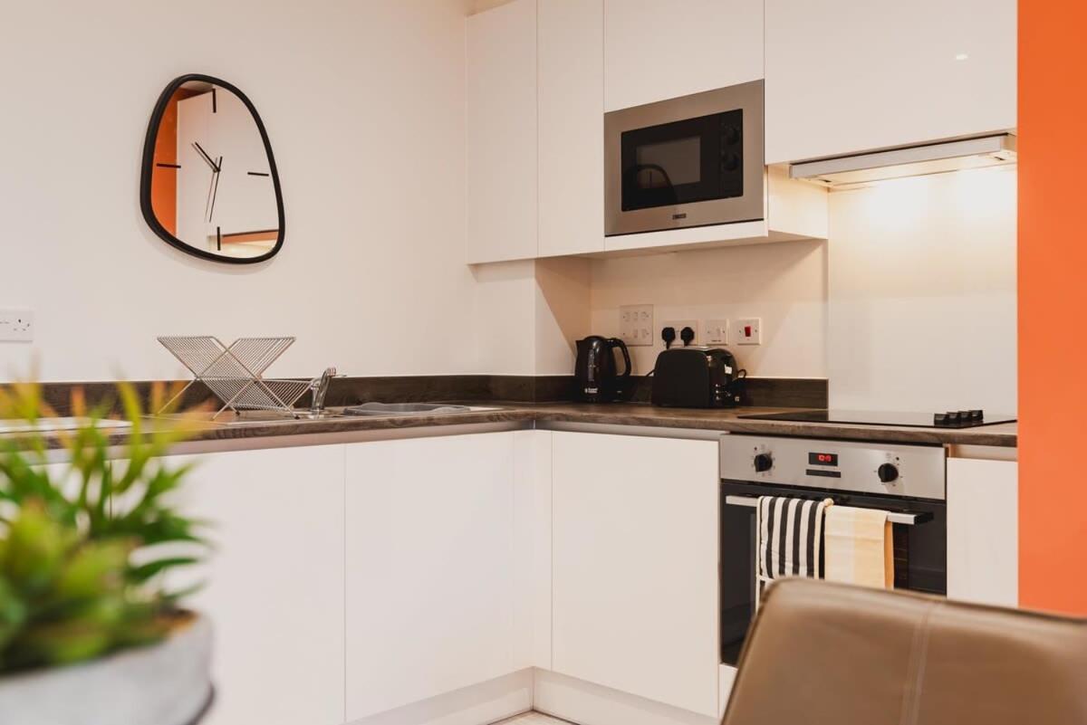 Stayzeni, Hardwick House Derby 2 Bed Apartment Екстериор снимка